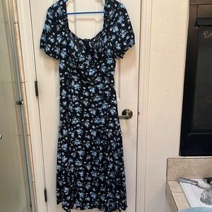 Floral Print Puff Sleeve Dress. Brand New!